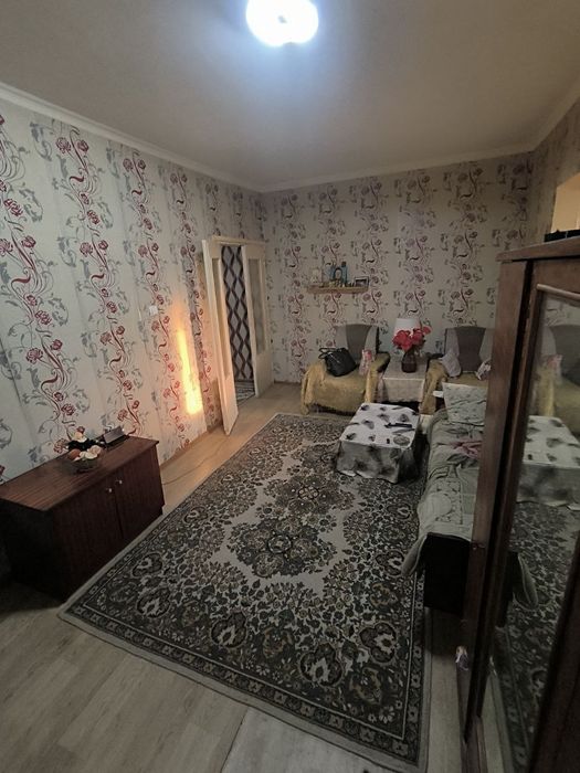 1 ком., 1/3/5, квартира в. Сергели 4. Дом панельный. Метро - 800 м.