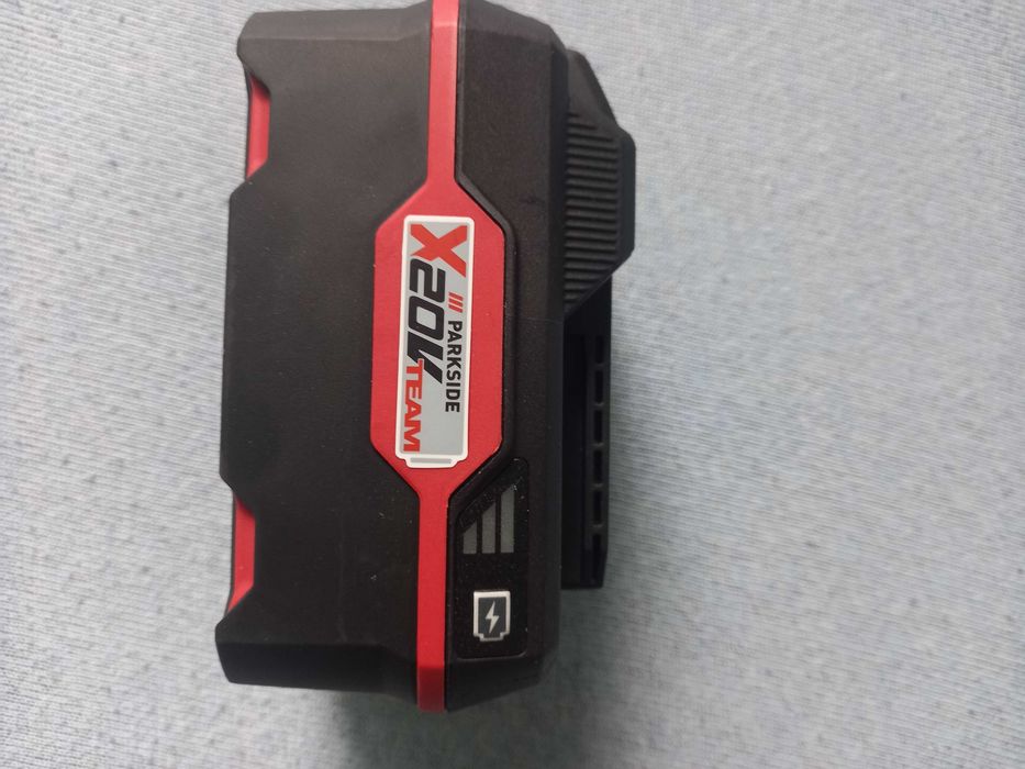 acumulatori parkside