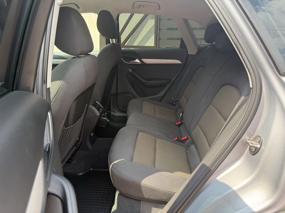 AUDI Q3 Quattro - 2.0 diesel - 4x4 - Automat - Posibilitate Rate