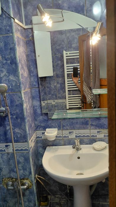 Închiriez Garsoniera