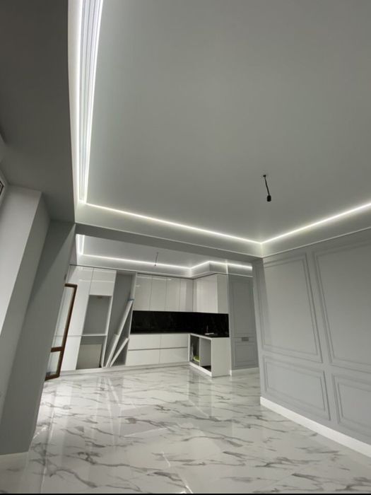 Натяжные потолки  Натяжной потолок