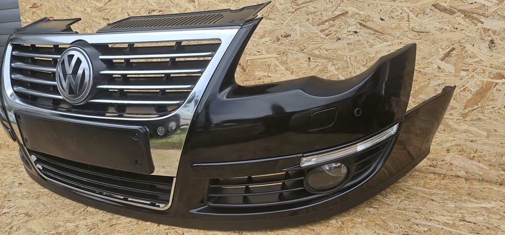 Bară față Passat B6 Originală Completă cu Spălător Faruri Tot Original,  senzori parcare,  instalație electrică, Proiectoare LC9X, din Rm-Vâlcea