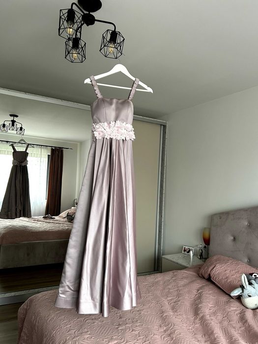 Rochie de banchet sau nunta