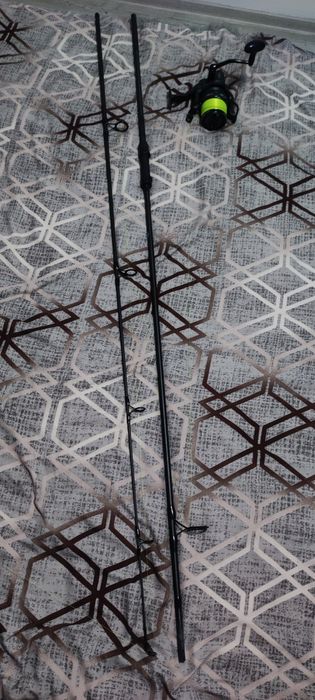 Mulinetâ, si lansetâ de crap! (Baracuda, Rondell)