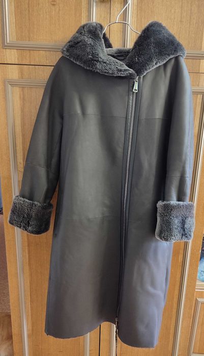 Дублёнку продам новую