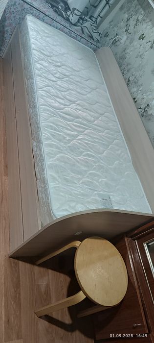 Кровать с ящиками