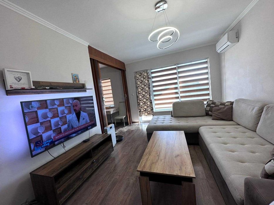 Тристаен апартамент