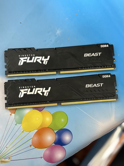 RAM  Kingston FURY DDR4