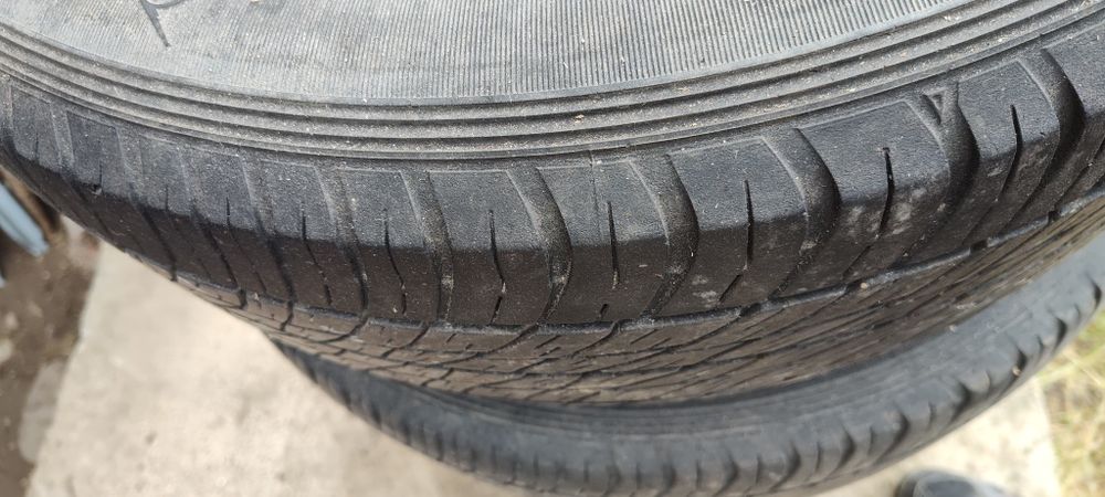 Set anvelope vara/iarna 235/60/R16 Dunlop ST20