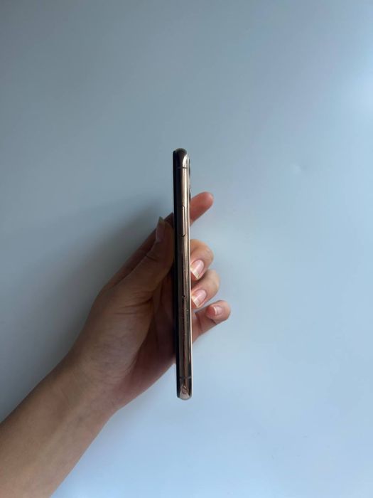 iPhone 11 pro, емкость 70