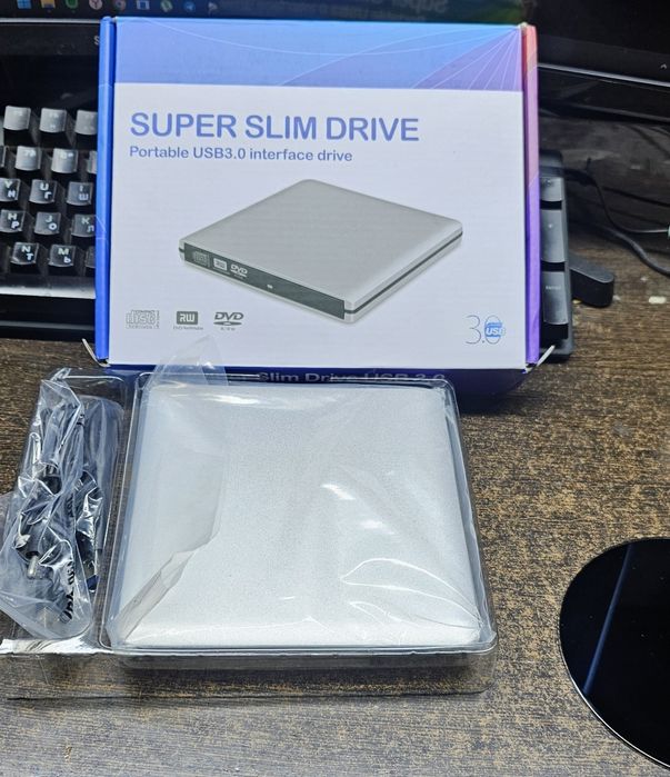 Дисковод для компьютера