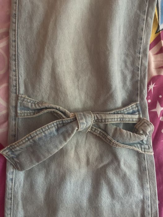 Нови дънки с панделки