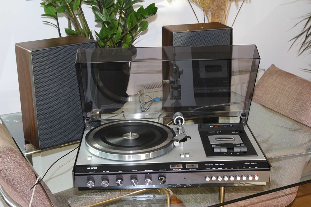 Dux / Philips 22RH937 cu pick-up GC008, casetofon N2510 si boxe