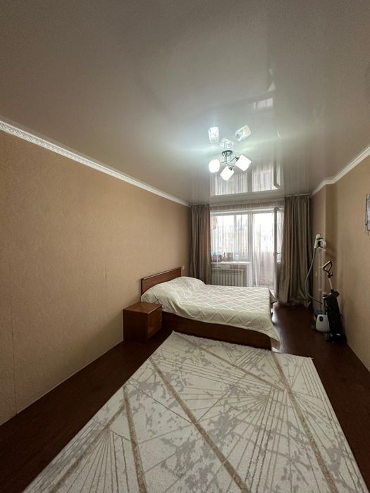 Срочно продам 4 комнатную квартиру