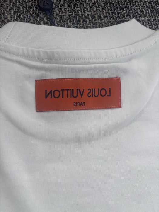 Tricou Louis Vuitton Alb Graffiti Chain – Nou cu Etichetă – T-Shirt