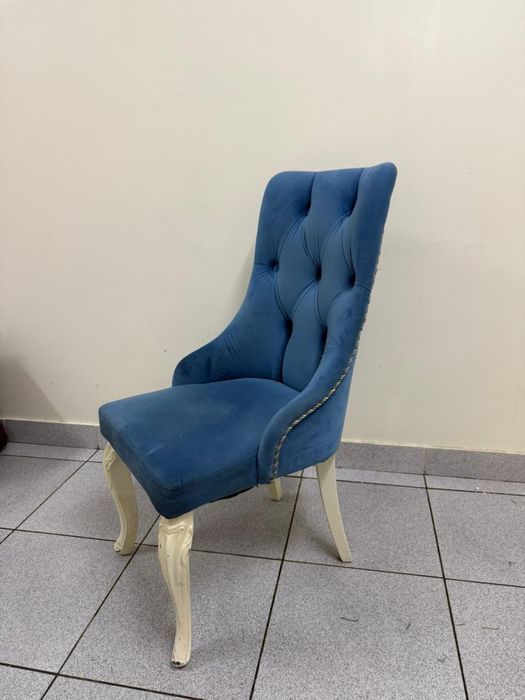 Продам стулья 4 шт