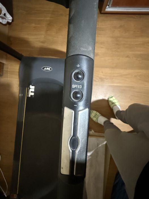 Banda de alergat electrica JLL