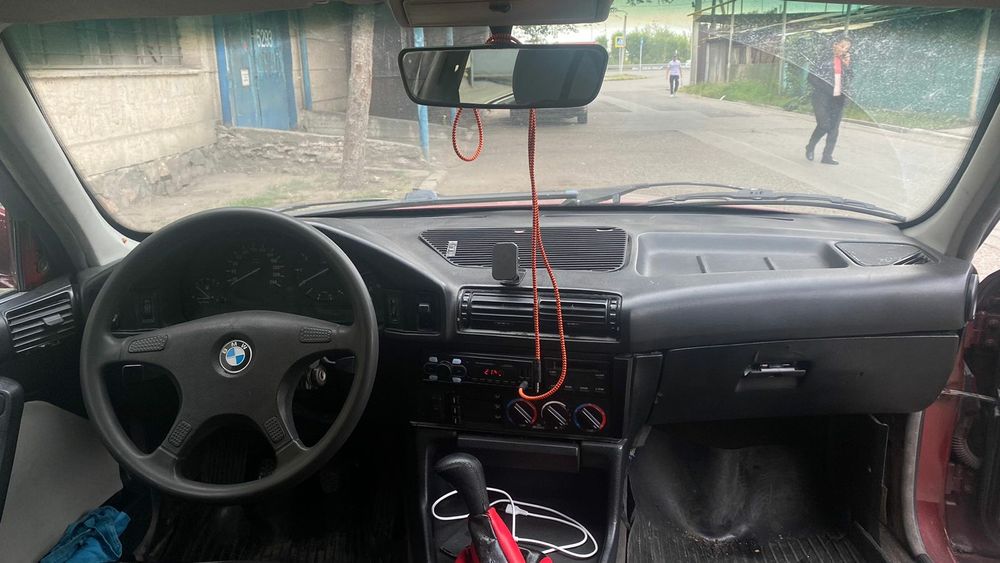 BMW  еe34 обиём2