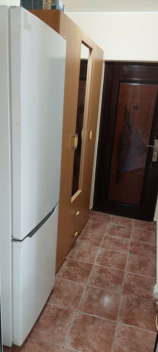 Inchiriez garsoniera