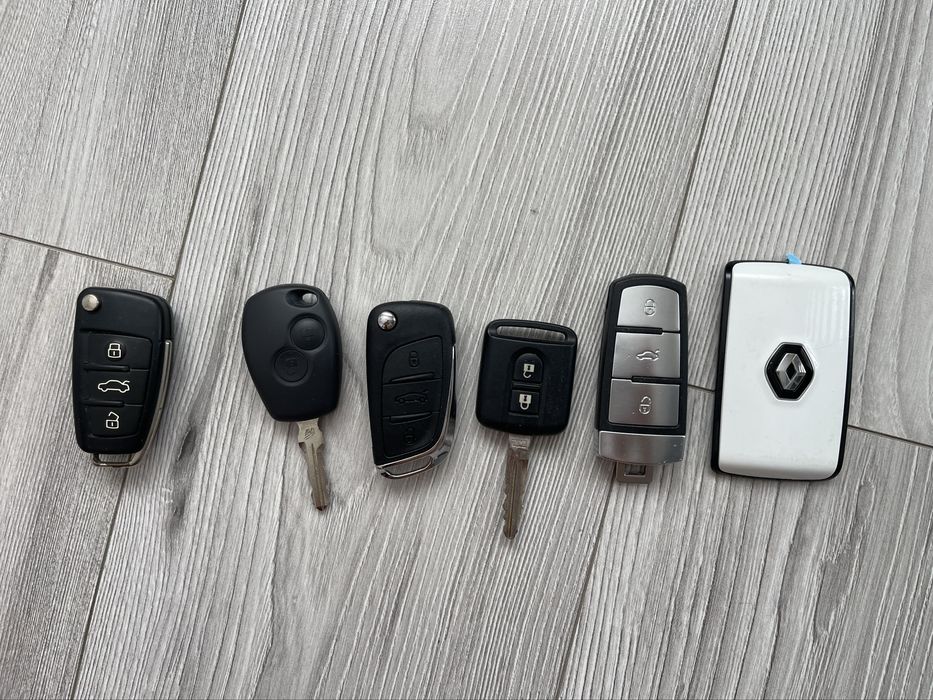 Оригинални ключове за Ауди А3 , Мини Купър, Пасат6,Ситроен с5, БМВ,