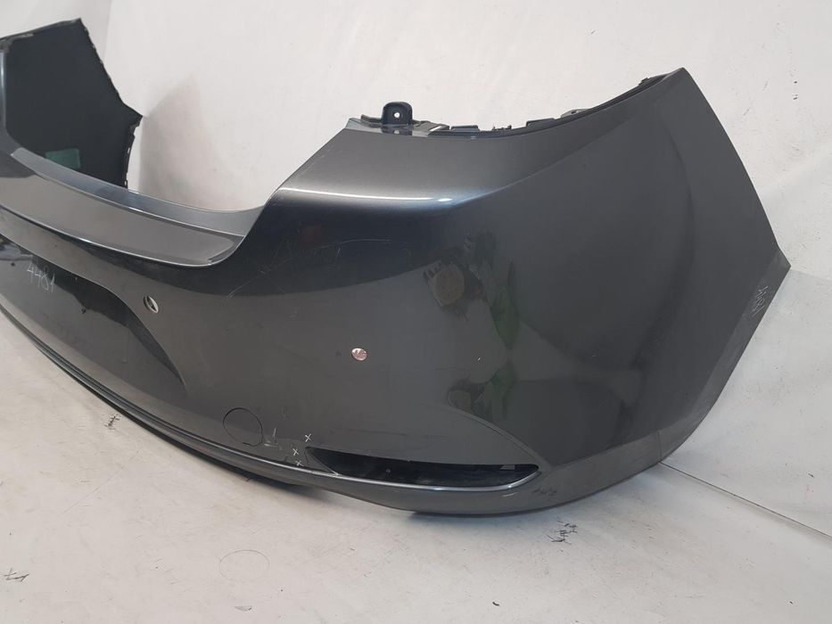 Bara spate Mazda 3 berlina dupa 2019