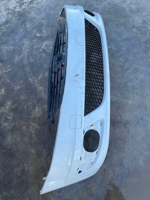 Bară față Dacia Logan 1 Facelift 2011 – completă, fără proiectoare