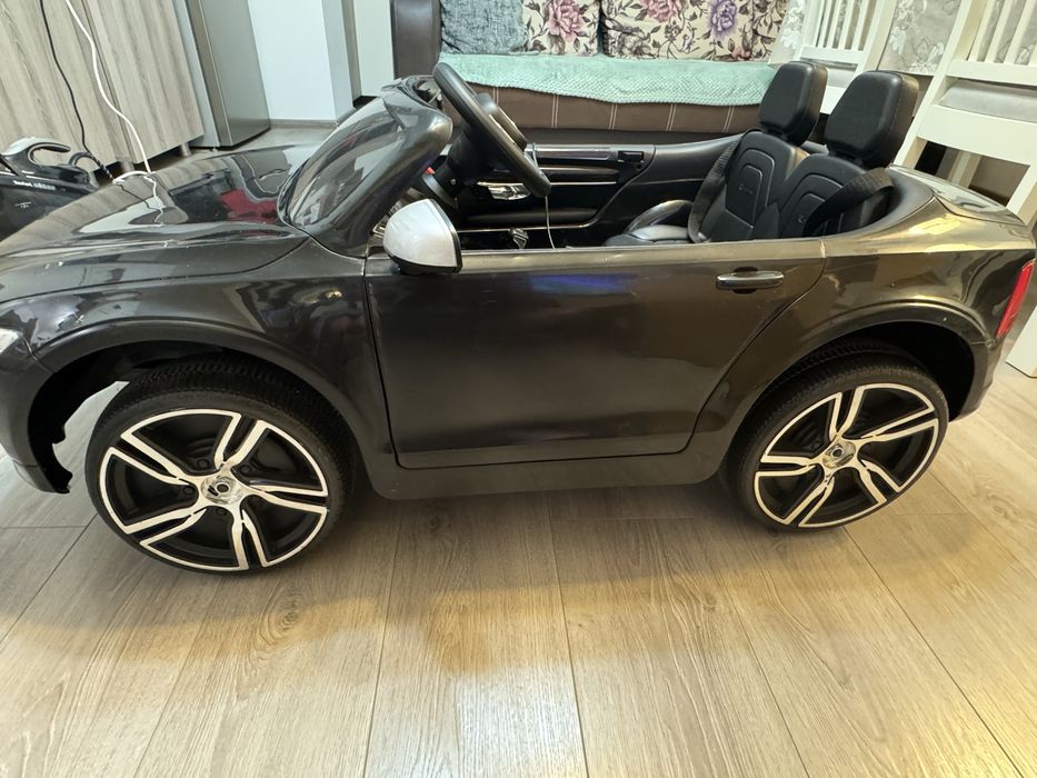 Masina electrica copii Volvo S90