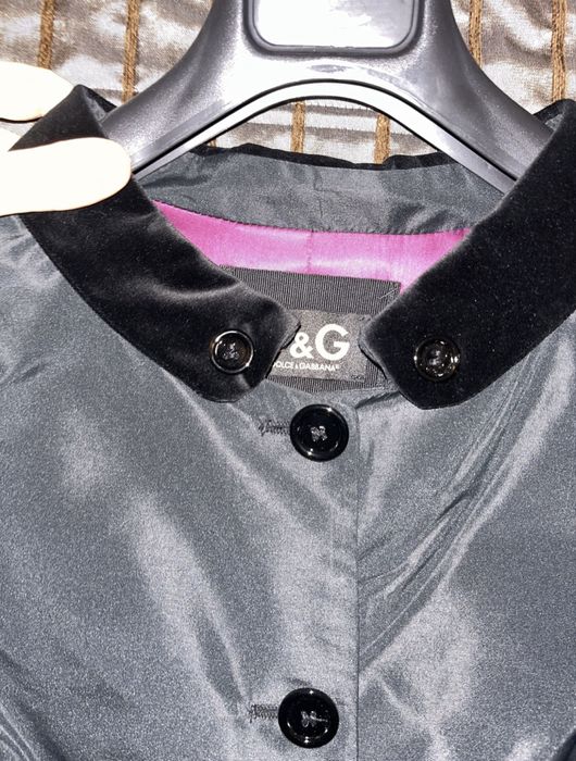 Сака на Dolce & Gabanna,Boss,Versace и Max Mara