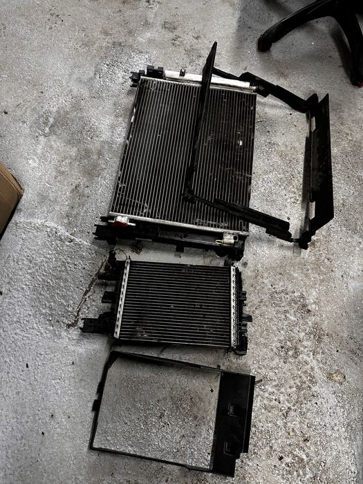 Radiatoare dacia duster.