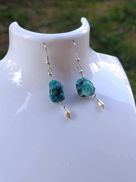 Vechi cercei din argint de 925, cu piatra turcoaz si perle de cultura