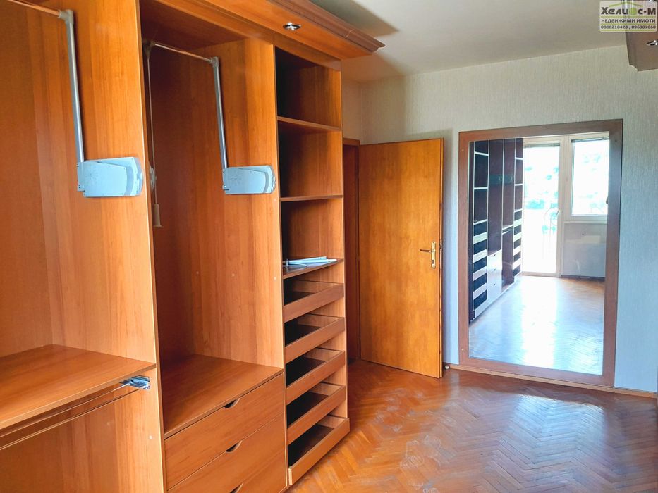 Продава се Тристаен апартамент в Монтана, Жерави - 150 кв.м за 935 €/кв.м - Снимка #9