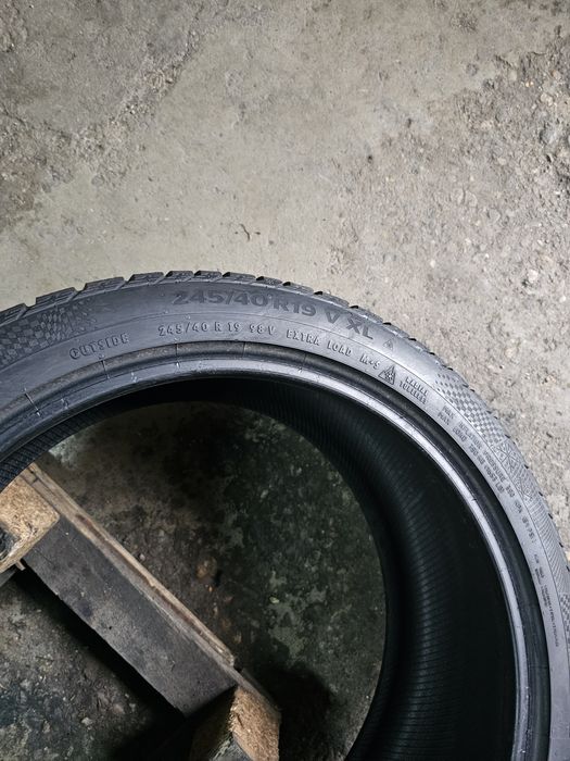 2 anvelope iarna 245 40 19 Continental