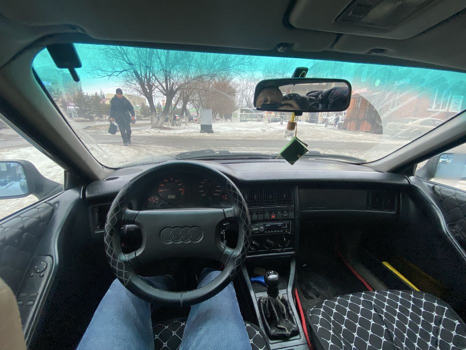 Продам машину Ауди 80