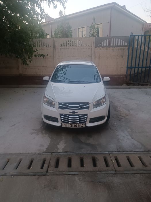 Продам нексия3 2018года 122тыс пробег