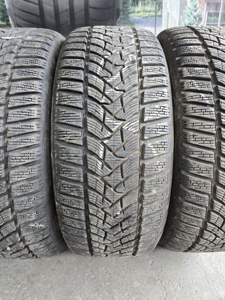 215/45/18 DUNLOP 4бр