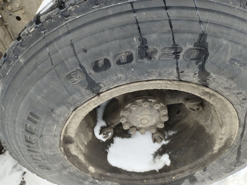 Продам колеса вместе с дисками.