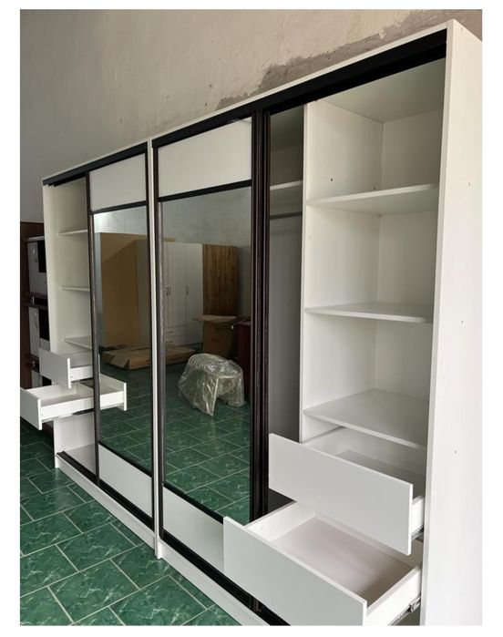 Продам Шкаф-купе