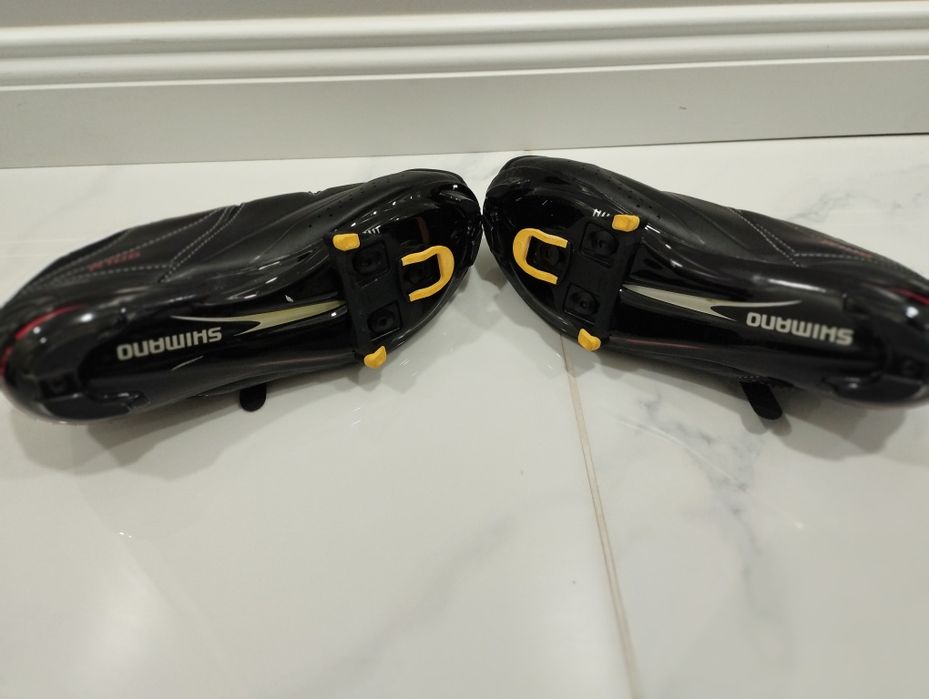 Шосейни велообувки Shimano 43