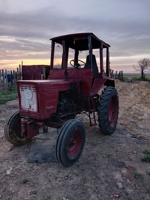 Продам Трактора  Т25 и  МТЗ80