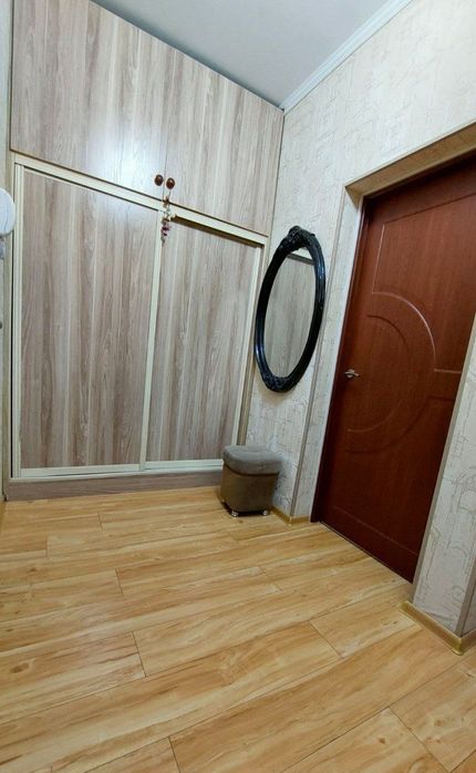 Продается квартира Юнусабад 17кв 2/6/9