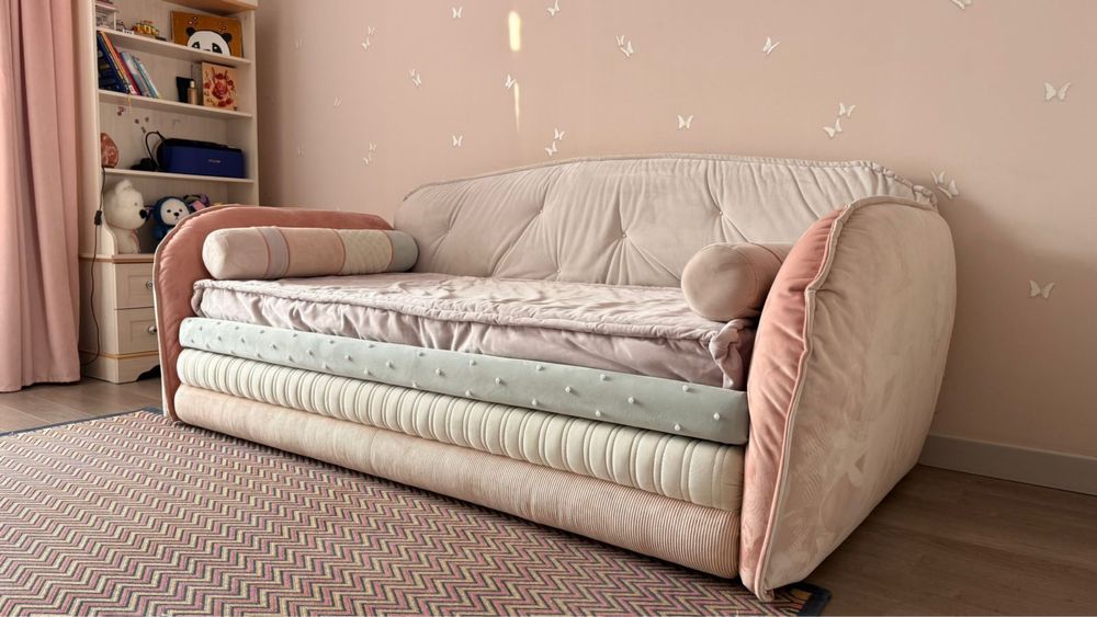 Продам эксклюзивный диван