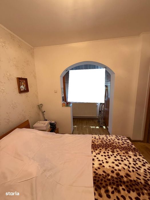 Apartament cu 2 camere nedecomandate, G. Enescu