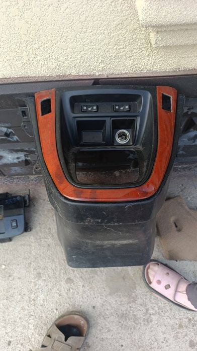 Консоль Лексус рх300