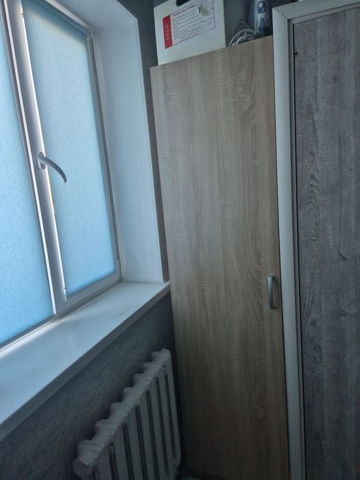 Однодверный шкаф