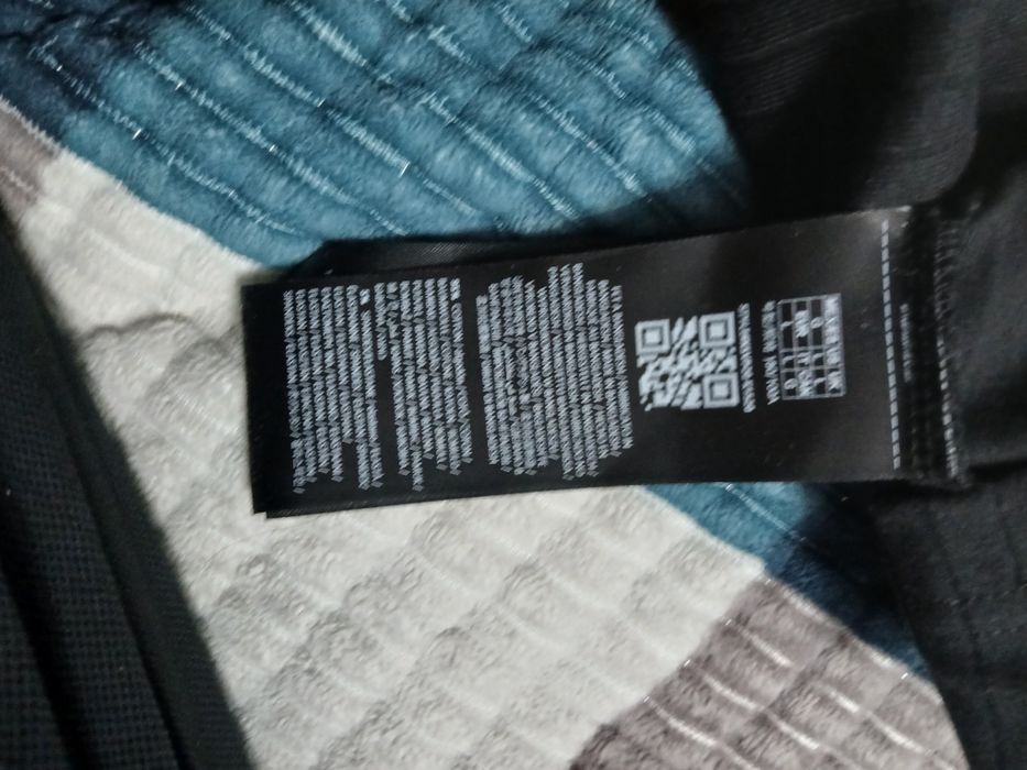Оригинальная майка Guess