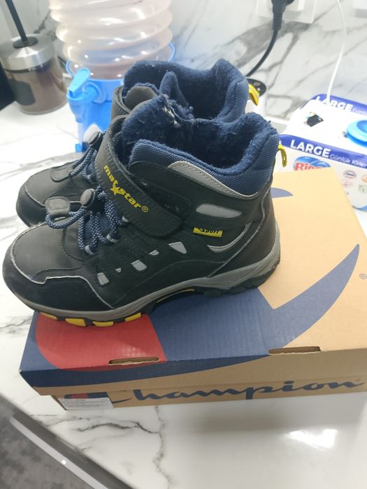 Детски боти номер 34