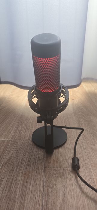 Микрофон HyperX Quadcast S