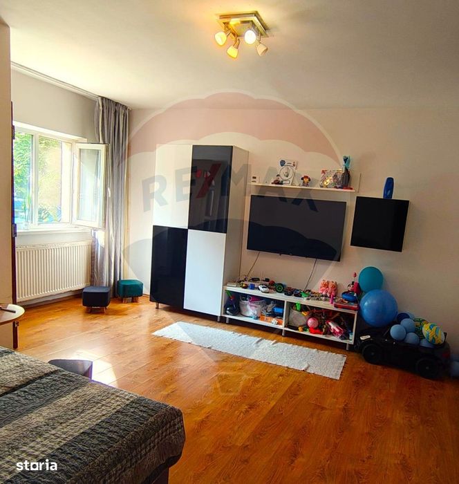 Garsoniera Spatioasa De Vanzare