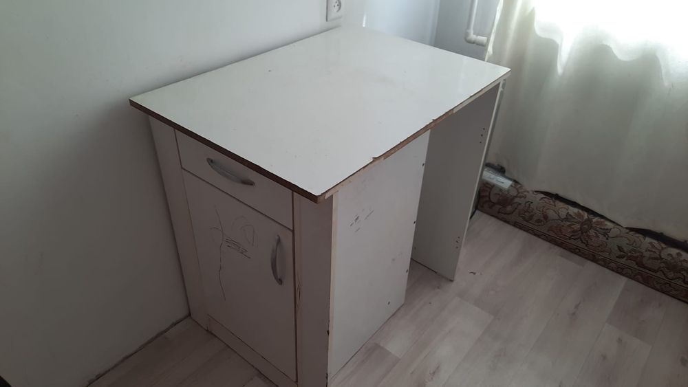 Стол для швейный машина