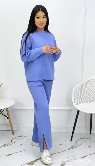 Продам спортивные костюмы